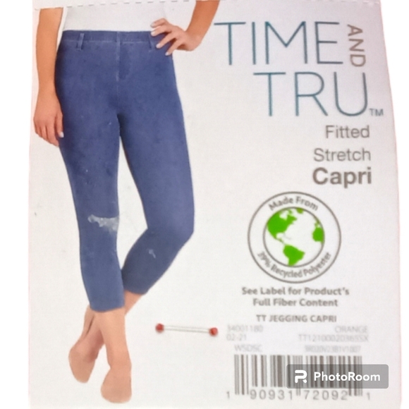 Time and Tru Women's Orange Fitted Stretch Capri Pants. Size XXXL (22) - Picture 7 of 7